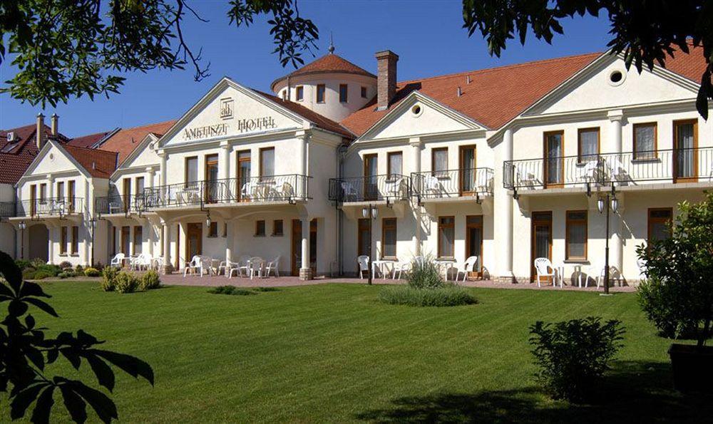 Ametiszt Hotel Harkány Dış mekan fotoğraf