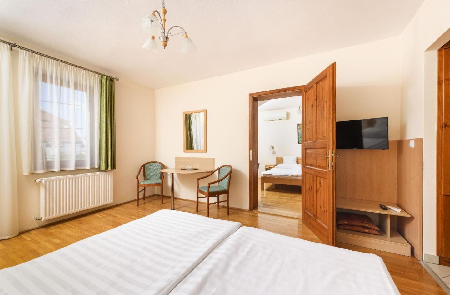 Ametiszt Hotel Harkány Dış mekan fotoğraf